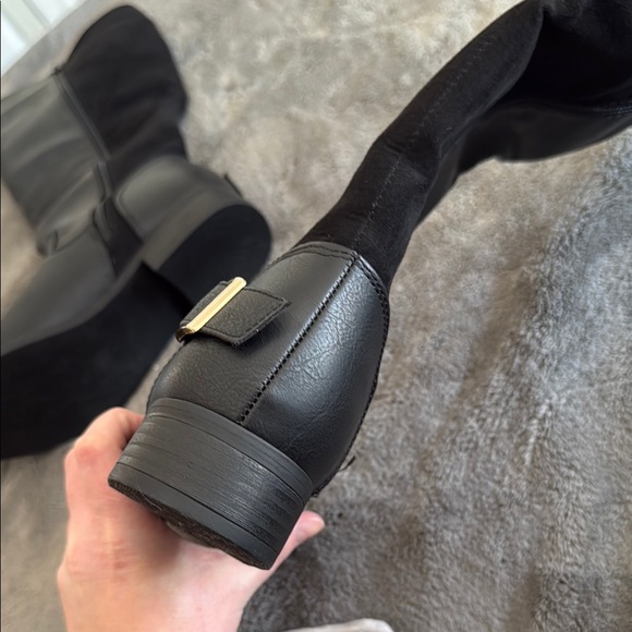 Taylor Brand Buckle Riding Boot - Picture 4 of 5